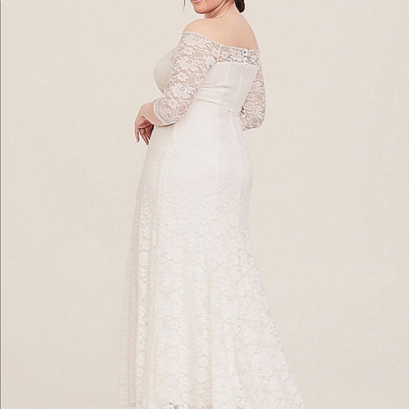 Ivory wedding dress - Picture 2 of 6